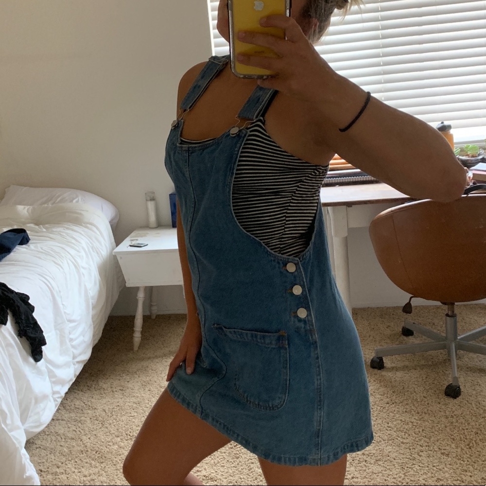 Overall dress - Picture 4 of 4
